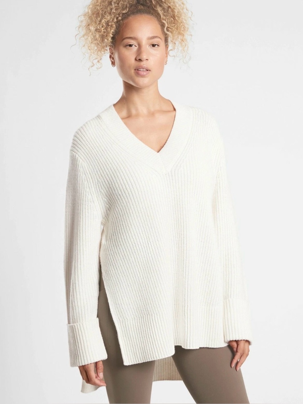 NWT Athleta Shasta V-Neck Sweater Oversized Tunic Chunky Knit Cream XS